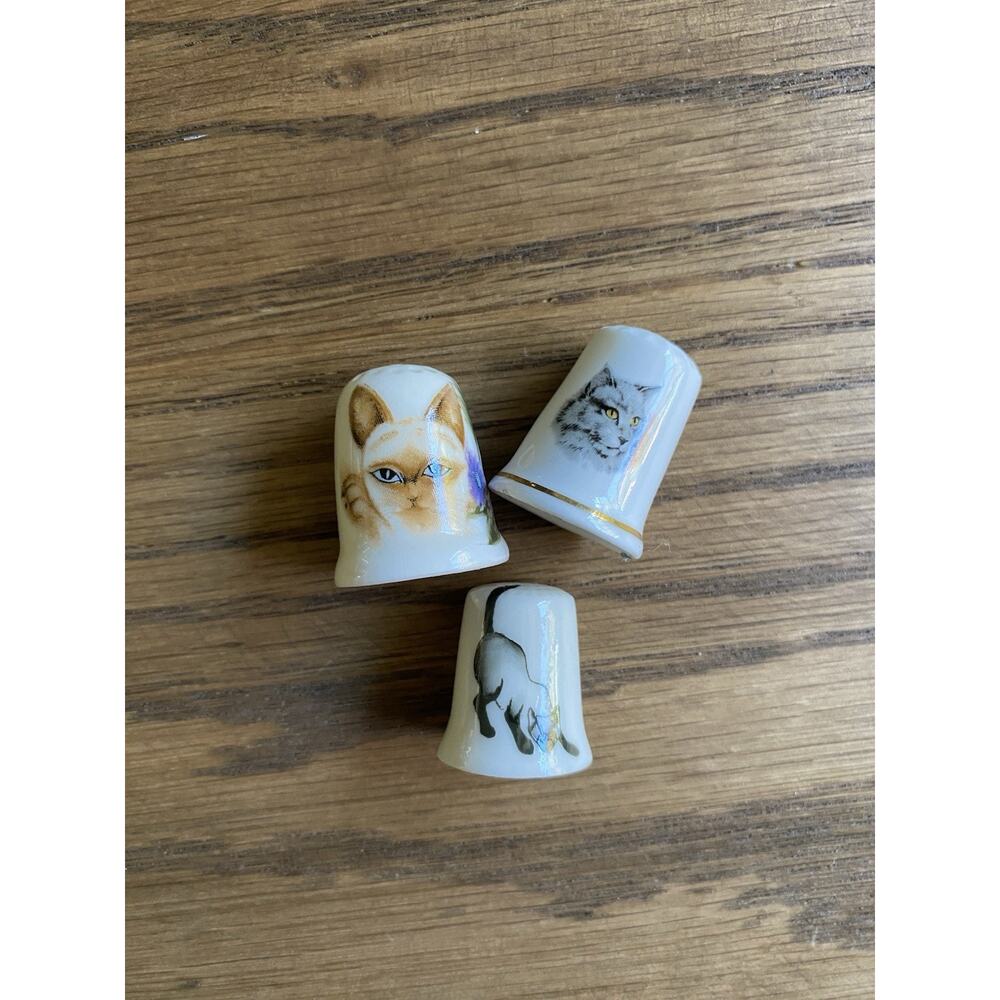 Vintage Cat Thimble Set Cat Trinket Shelf Filler Vintage Thimbles